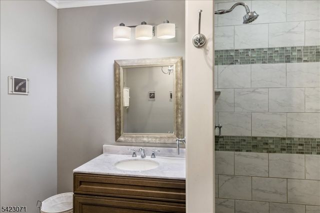 29 Tumble Falls Rd, Kingwood Twp., NJ 08559
