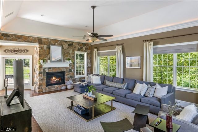 29 Tumble Falls Rd, Kingwood Twp., NJ 08559