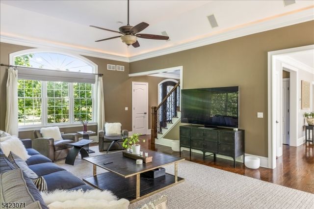 29 Tumble Falls Rd, Kingwood Twp., NJ 08559