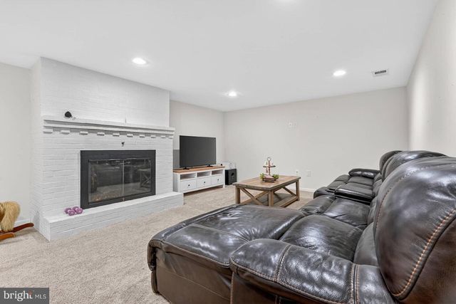 8409 WALTER MARTZ RD, Frederick, MD 21702