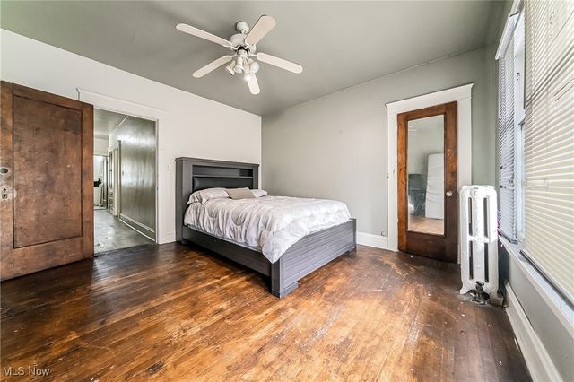 12224 Clifton Boulevard, Cleveland, OH 44107