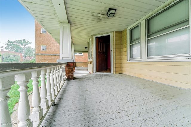 12224 Clifton Boulevard, Cleveland, OH 44107