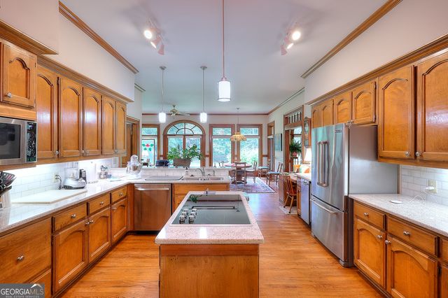 600 River Cove Road, Social Circle, GA 30025