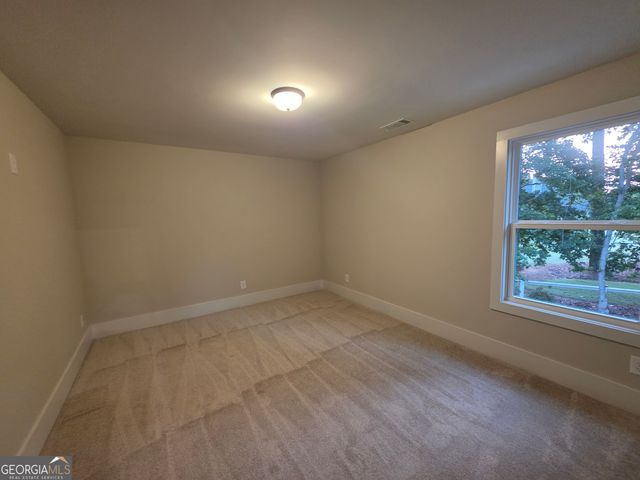 19 Louie Lane 33, Jefferson, GA 30549