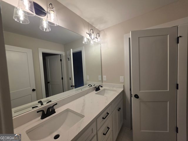19 Louie Lane 33, Jefferson, GA 30549