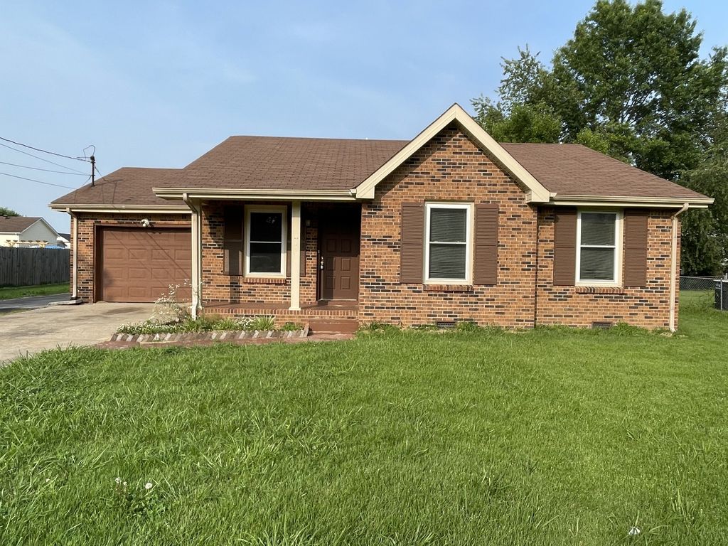 3461 Arvin Dr, Clarksville, TN 37042