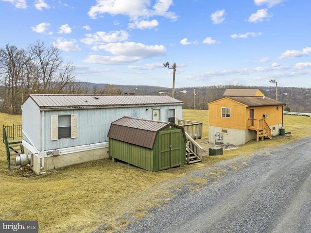 303 BARBEQUE DR, Berkeley Springs, WV 25411