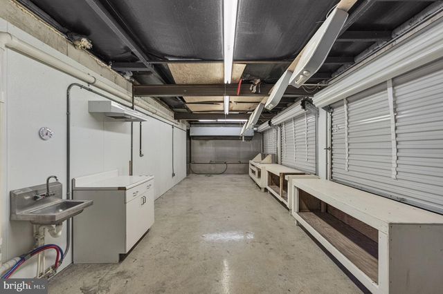 303 BARBEQUE DR, Berkeley Springs, WV 25411