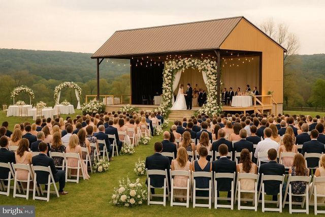 303 BARBEQUE DR, Berkeley Springs, WV 25411
