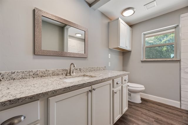 302 County Road 3320, Greenville, TX 75402