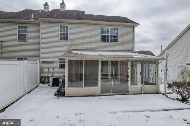 9 GRISTMILL DR, Dover, DE 19904