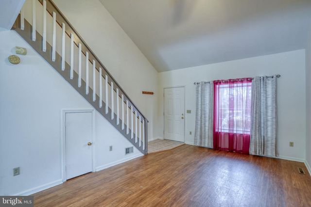 9 GRISTMILL DR, Dover, DE 19904