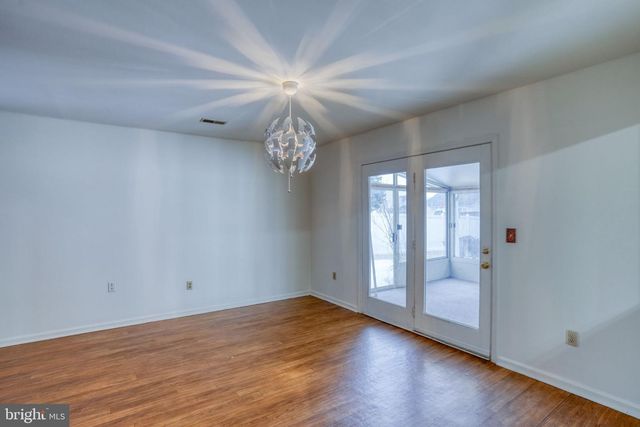 9 GRISTMILL DR, Dover, DE 19904