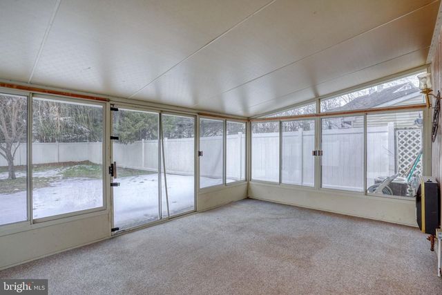 9 GRISTMILL DR, Dover, DE 19904