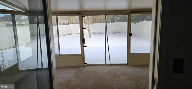 9 GRISTMILL DR, Dover, DE 19904