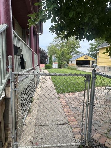 1315 Howe STREET, Racine, WI 53403