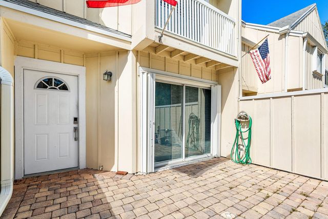 6303 Riverwalk Lane 3, Jupiter, FL 33458