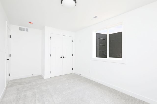 2414 NE 6th Street, Grimes, IA 50111