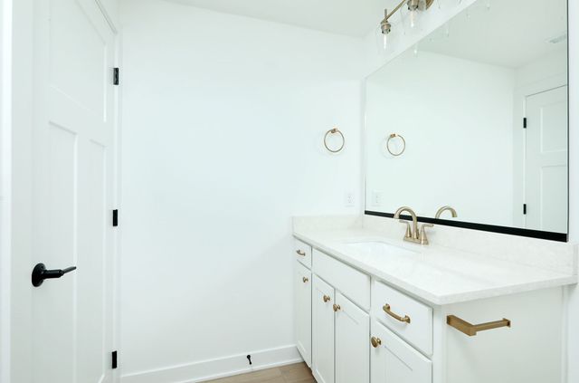 2414 NE 6th Street, Grimes, IA 50111