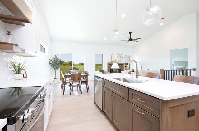 2414 NE 6th Street, Grimes, IA 50111