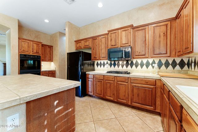 2290 E Coconino Drive, Chandler, AZ 85249