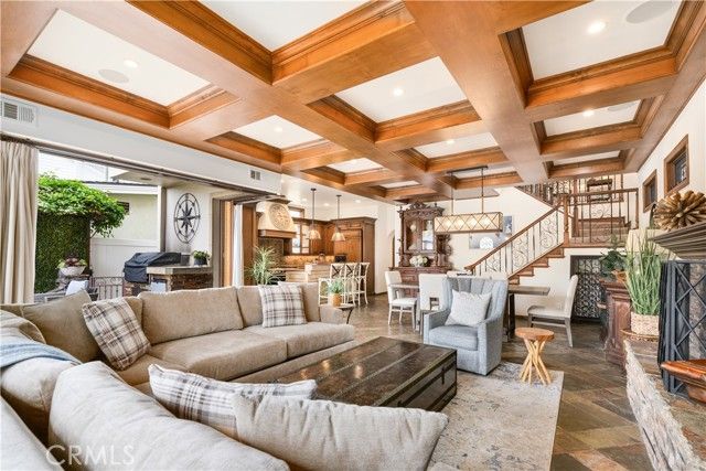 2038 Miramar Drive, Newport Beach, CA 92661