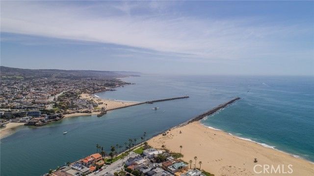 2038 Miramar Drive, Newport Beach, CA 92661