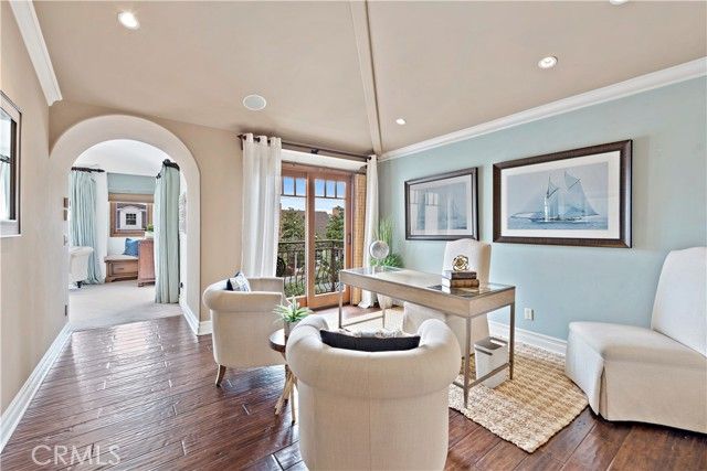 2038 Miramar Drive, Newport Beach, CA 92661