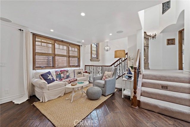 2038 Miramar Drive, Newport Beach, CA 92661