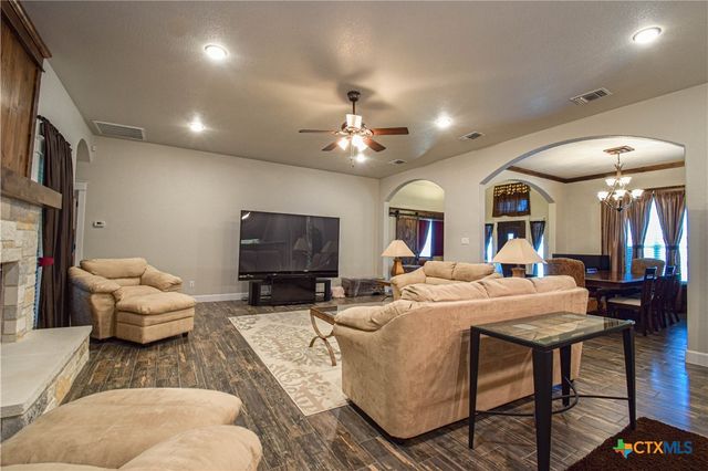 1253 Lutheran Church Road, Copperas Cove, TX 76522