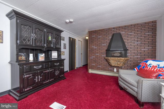 4140 DAVIS DR, Morrisville, PA 19067