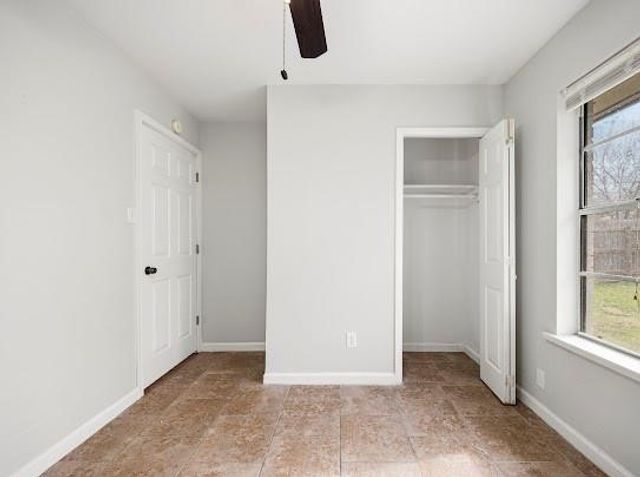 1821 Roslyn St, Corpus Christi, TX 78416