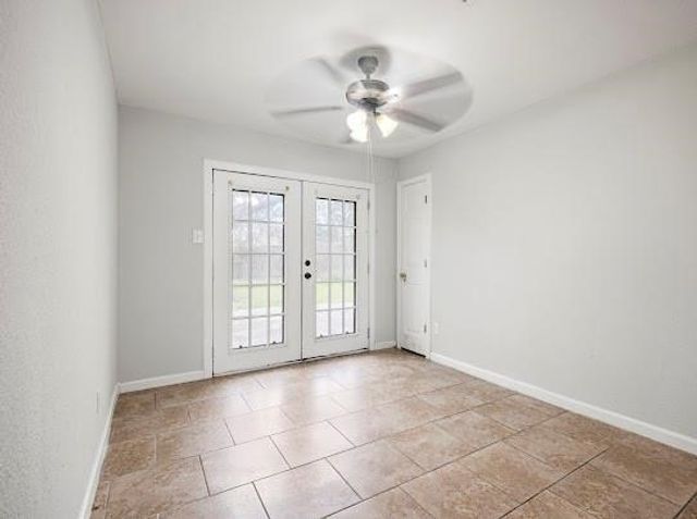 1821 Roslyn St, Corpus Christi, TX 78416