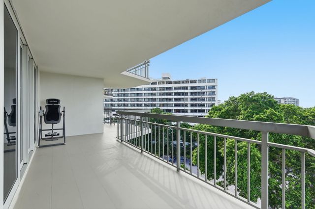 901 E Camino Real 6D, Boca Raton, FL 33432
