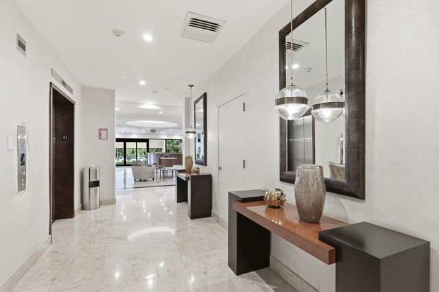 901 E Camino Real 6D, Boca Raton, FL 33432