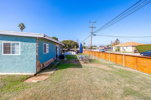 985 Fern Ave, Imperial Beach, CA 91932