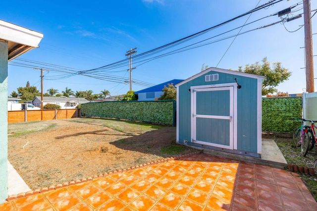 985 Fern Ave, Imperial Beach, CA 91932