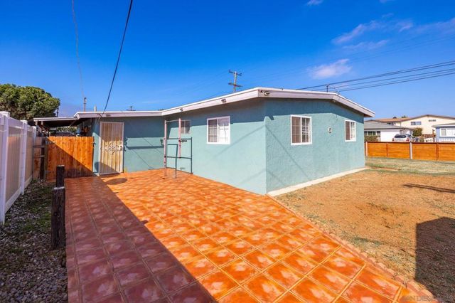 985 Fern Ave, Imperial Beach, CA 91932