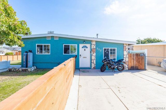985 Fern Ave, Imperial Beach, CA 91932
