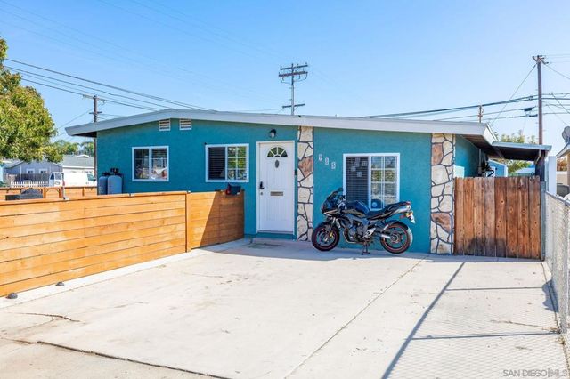 985 Fern Ave, Imperial Beach, CA 91932