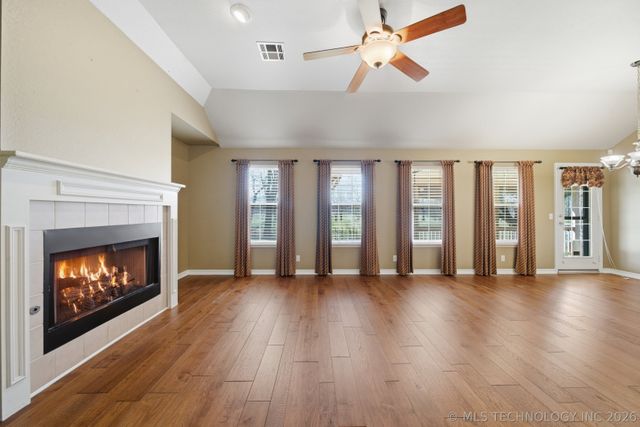 106 S 67th East Avenue, Broken Arrow, OK 74014