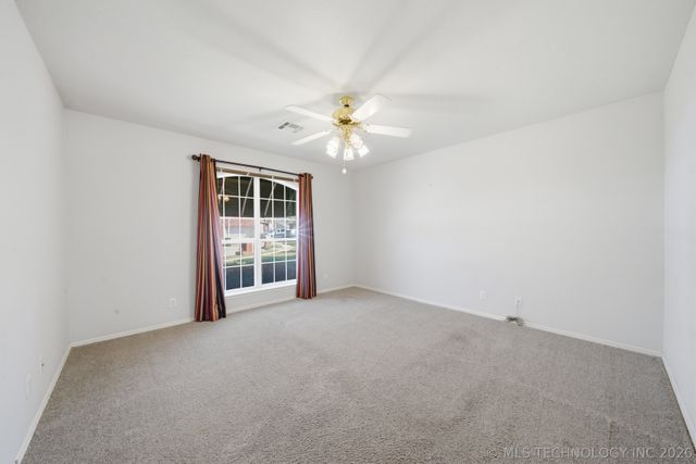 106 S 67th East Avenue, Broken Arrow, OK 74014