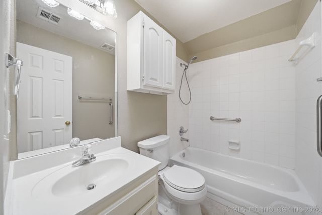 106 S 67th East Avenue, Broken Arrow, OK 74014