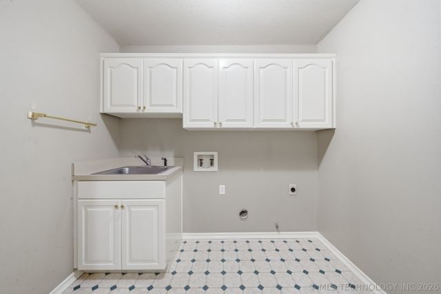 106 S 67th East Avenue, Broken Arrow, OK 74014