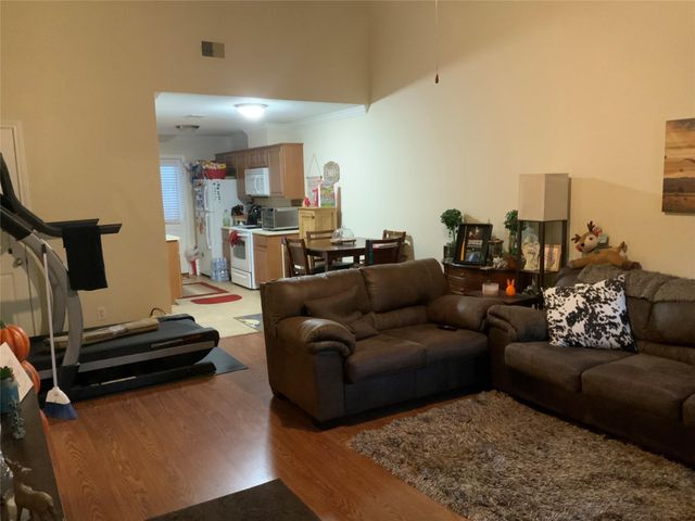1329 Queens Road, Pasadena, TX 77502