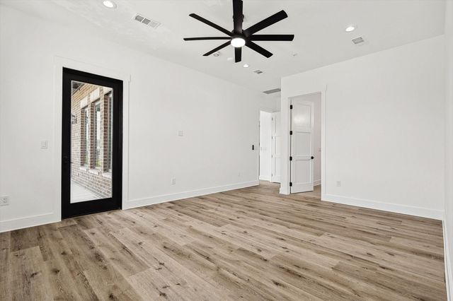 767 W Main Street 205, Coppell, TX 75019