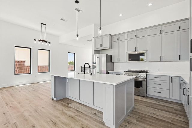 767 W Main Street 205, Coppell, TX 75019