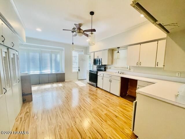 220 E Bertheaud Avenue, Opelousas, LA 70570