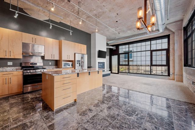 525 3rd Street N 116, Minneapolis, MN 55401