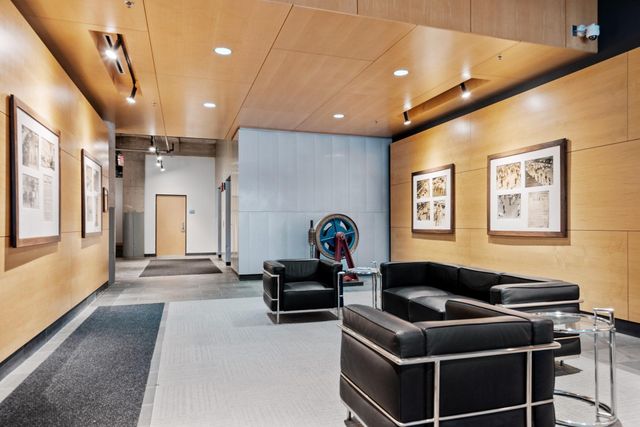 525 3rd Street N 116, Minneapolis, MN 55401